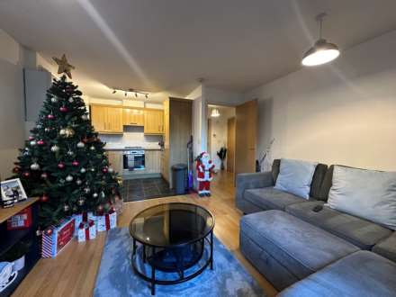 Centra House, St Neots, Image 4