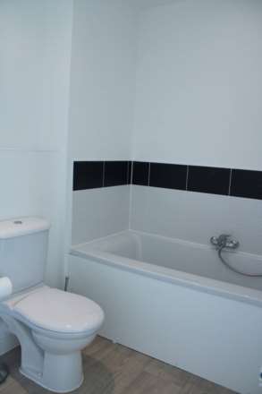 Red Admiral Court, Little Paxton, Image 6