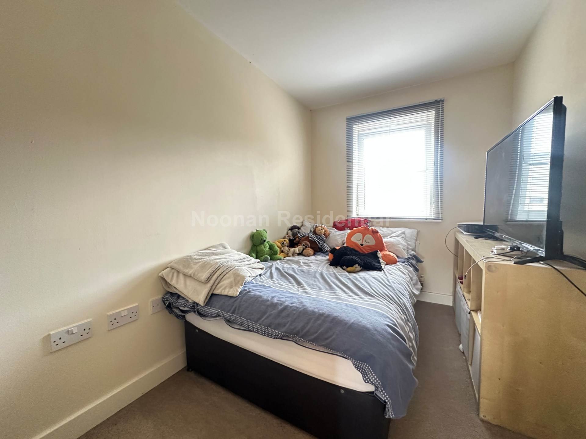 Red Admiral Court, Little Paxton, Image 7