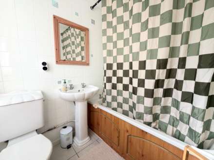 Bishops Road, St Neots, Image 8