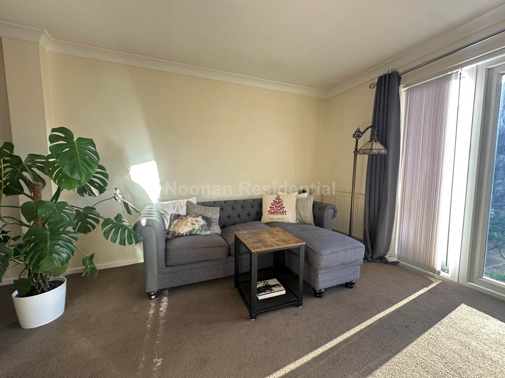 Arnhem Close, Eaton Ford, Image 3