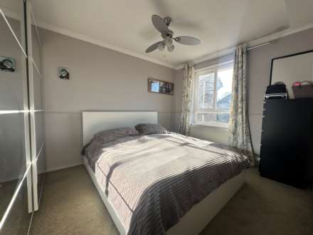 Arnhem Close, Eaton Ford, Image 7