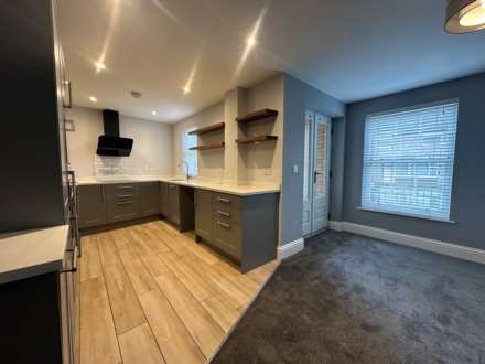 Huntingdon Street, St Neots, Image 3