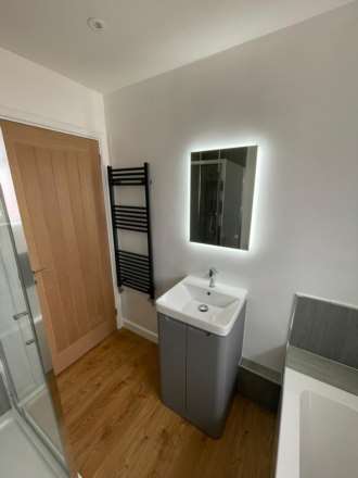 Orchard Way Offord D'Arcy St. Neots, St Neots, Image 8