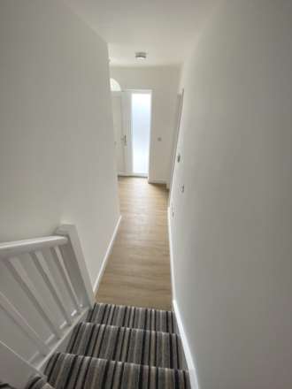 Farrier Court, St Neots, Image 12