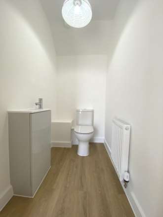 Farrier Court, St Neots, Image 4