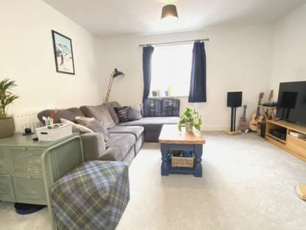 Gladwin Crescent, Brampton, Image 5