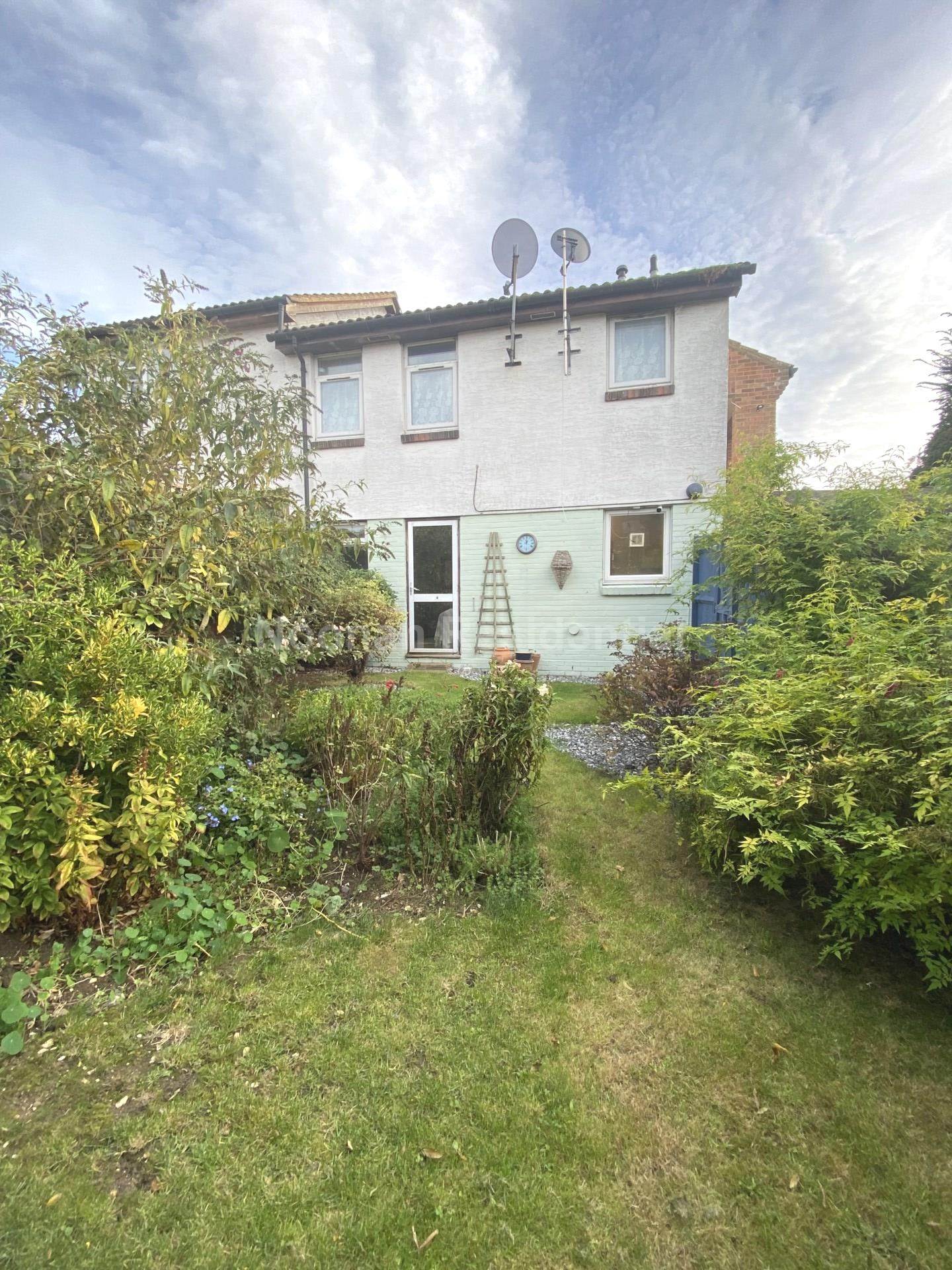 Swift Close, Image 7