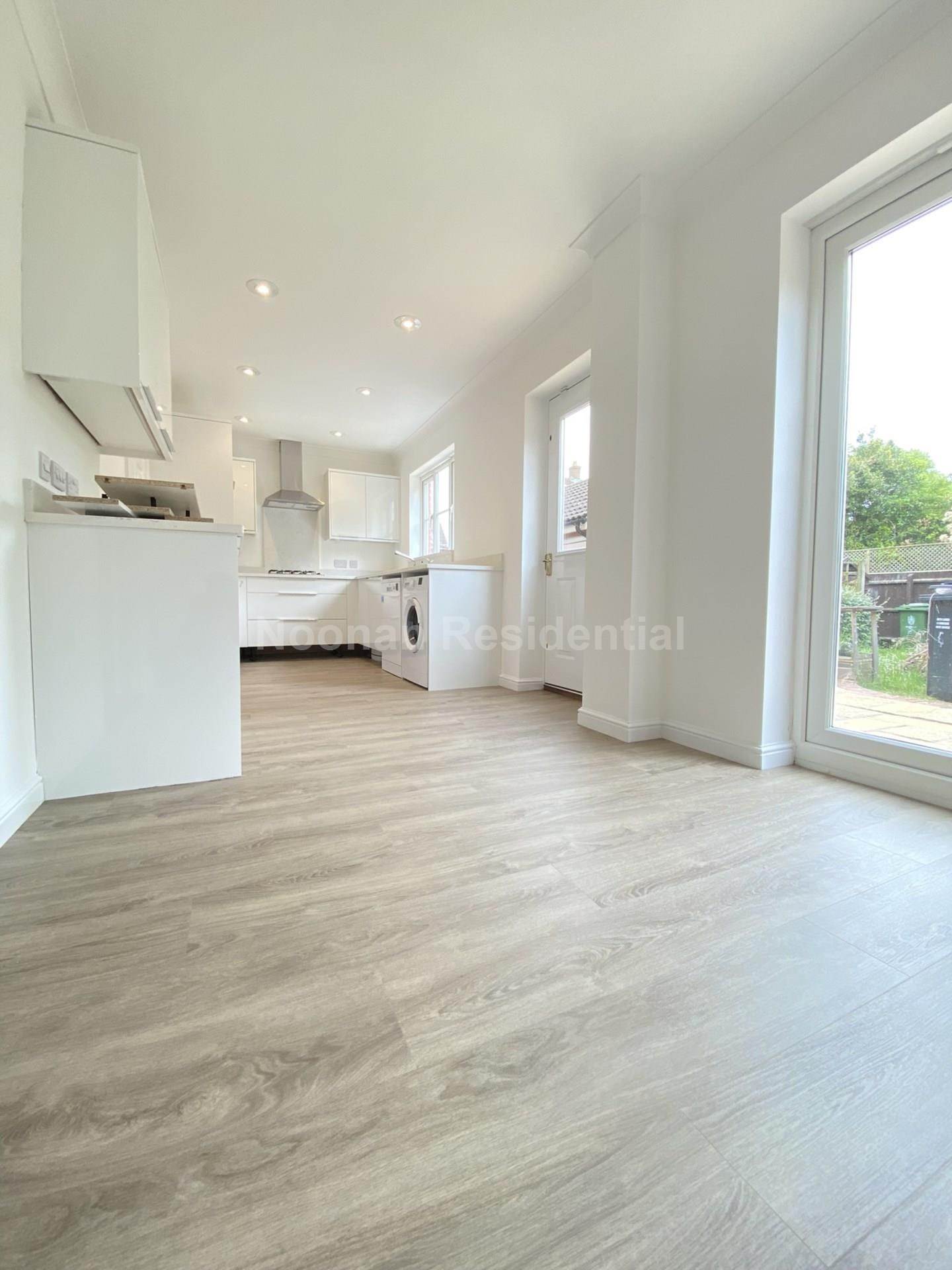 Stargoose Close, Caldecote, Image 3