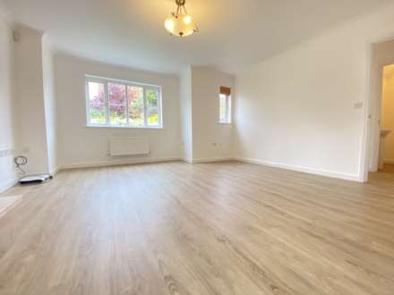 Stargoose Close, Caldecote, Image 4