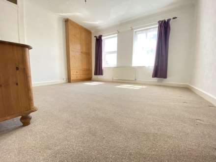 St Neots Road, Eaton Ford, Image 8