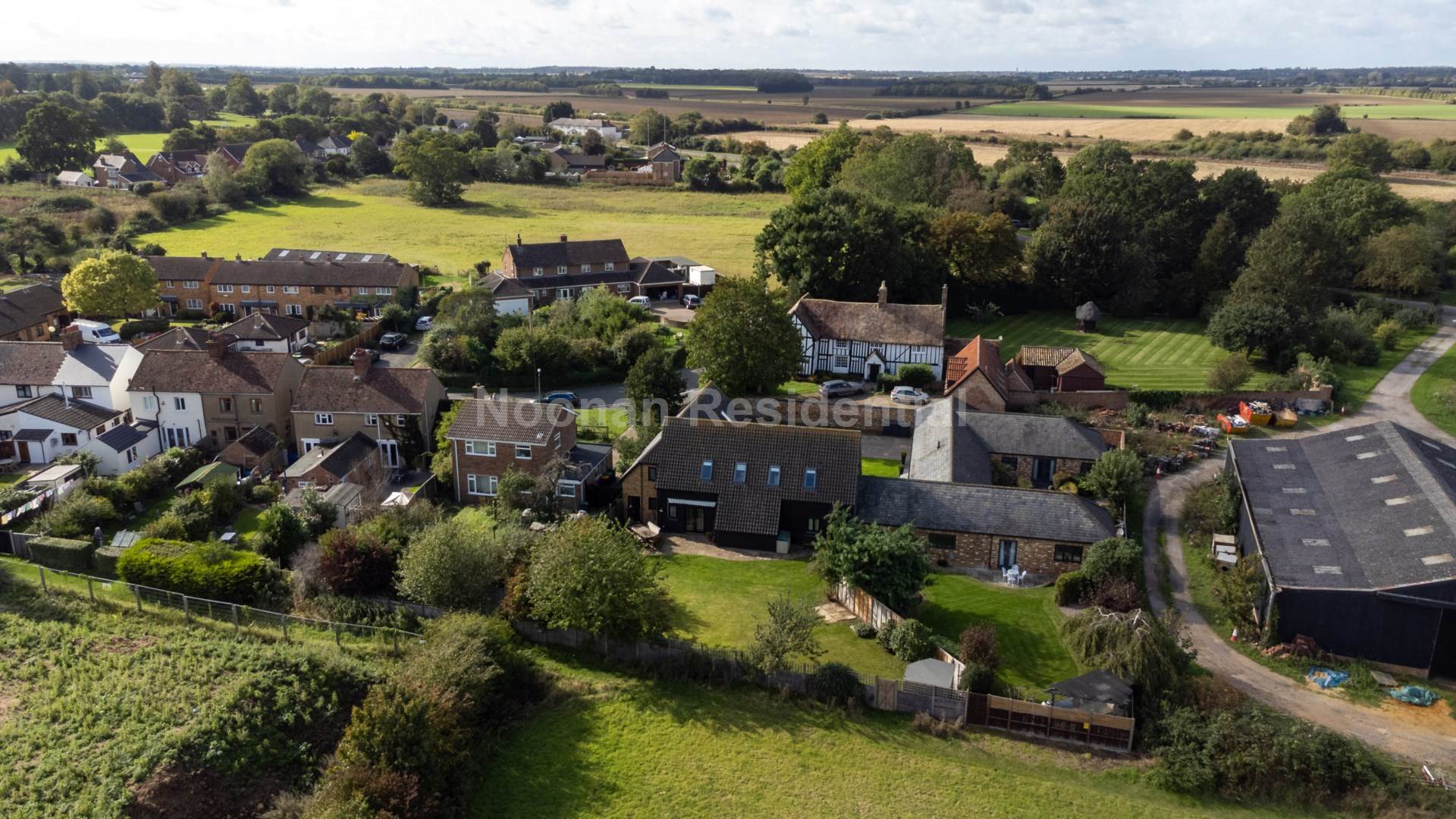 High Street, Roxton, Image 20