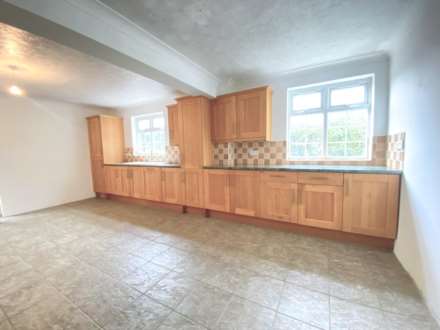Woolley Road, Huntingdon, Image 6