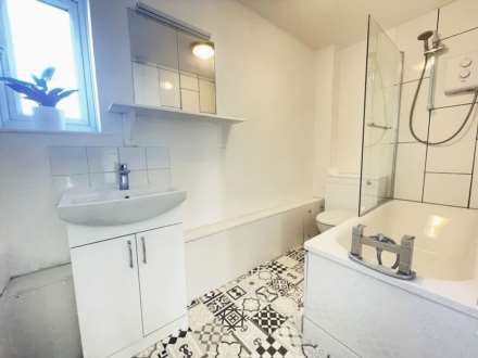 White Hart Court, St Ives, Image 5