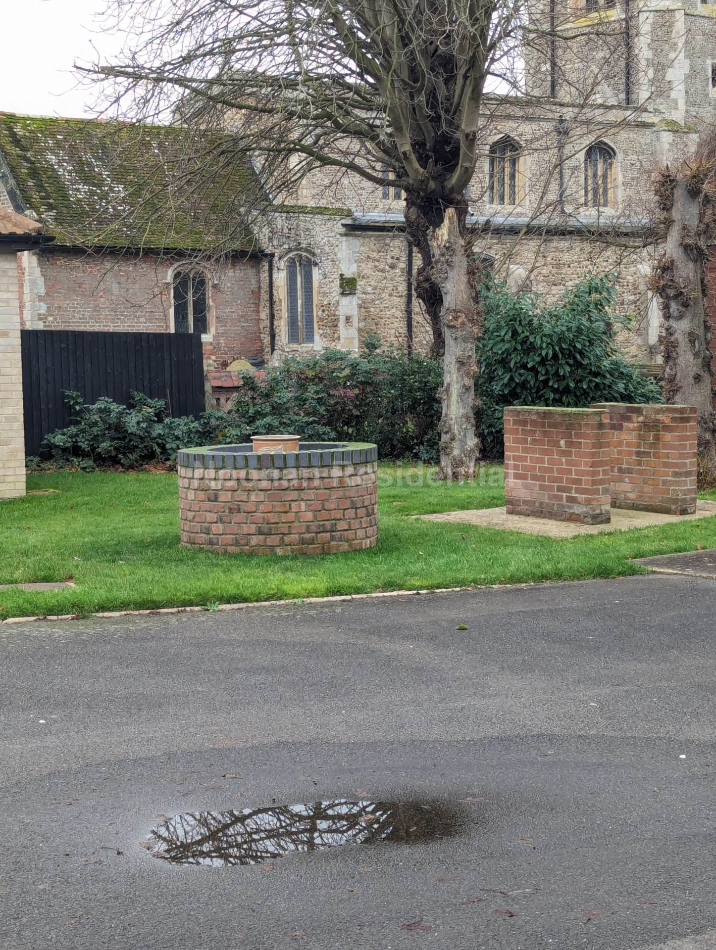 High Street, Offord Cluny, Image 13