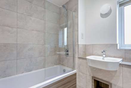 Lambourne Road, St Neots, Image 12