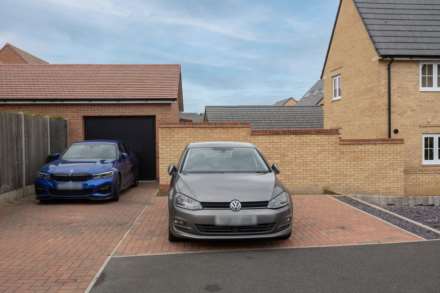 Tanner Drive, Godmanchester, Image 19