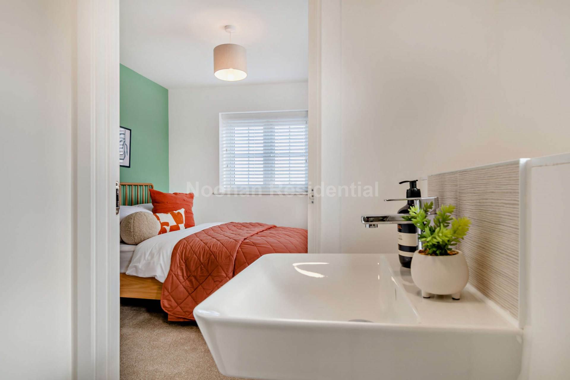 Lambourne Road, St Neots, Image 5