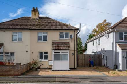 Cambridge Gardens, St Neots, Image 16