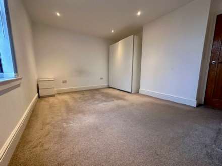 New Street, St Neots, Image 7