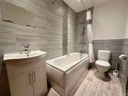 New Street, St Neots, Image 8