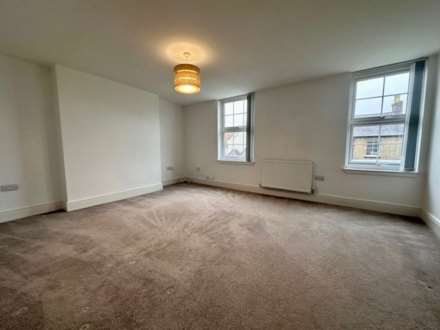 New Street, St Neots, Image 9