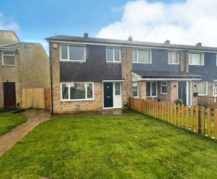 3 Bedroom End Terrace, Beeson Close, St Neots