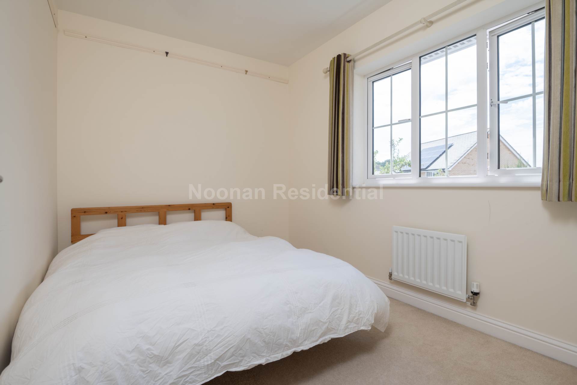 Bargroves Avenue, St Neots, Image 8