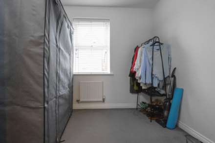 Delphinium Court, St Neots, Image 7