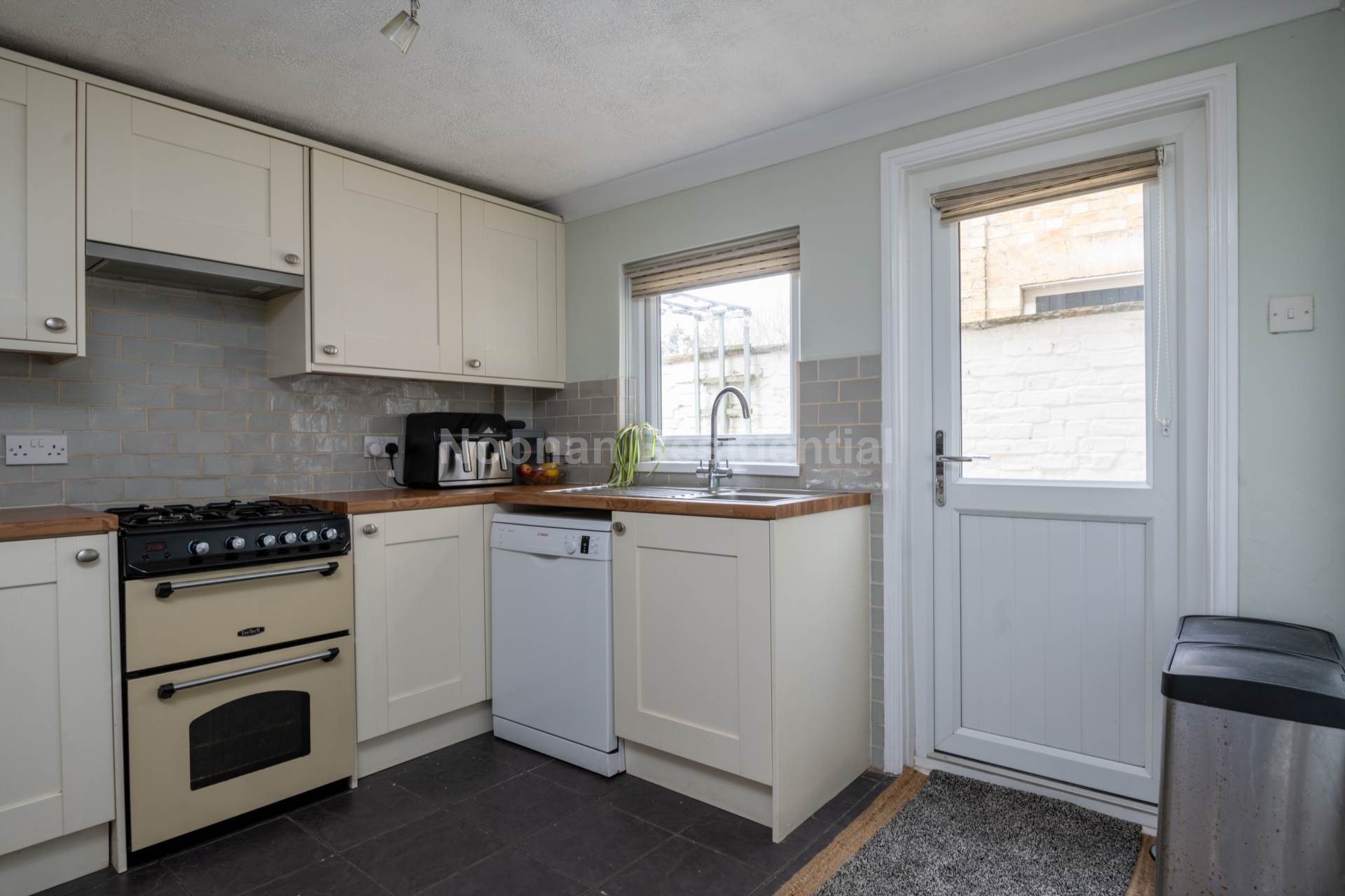 Colne Road, Earith, Image 7