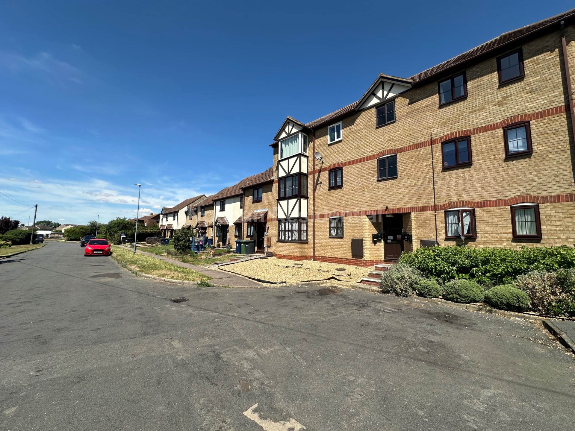 Cromwell Court, Eynesbury, Image 8