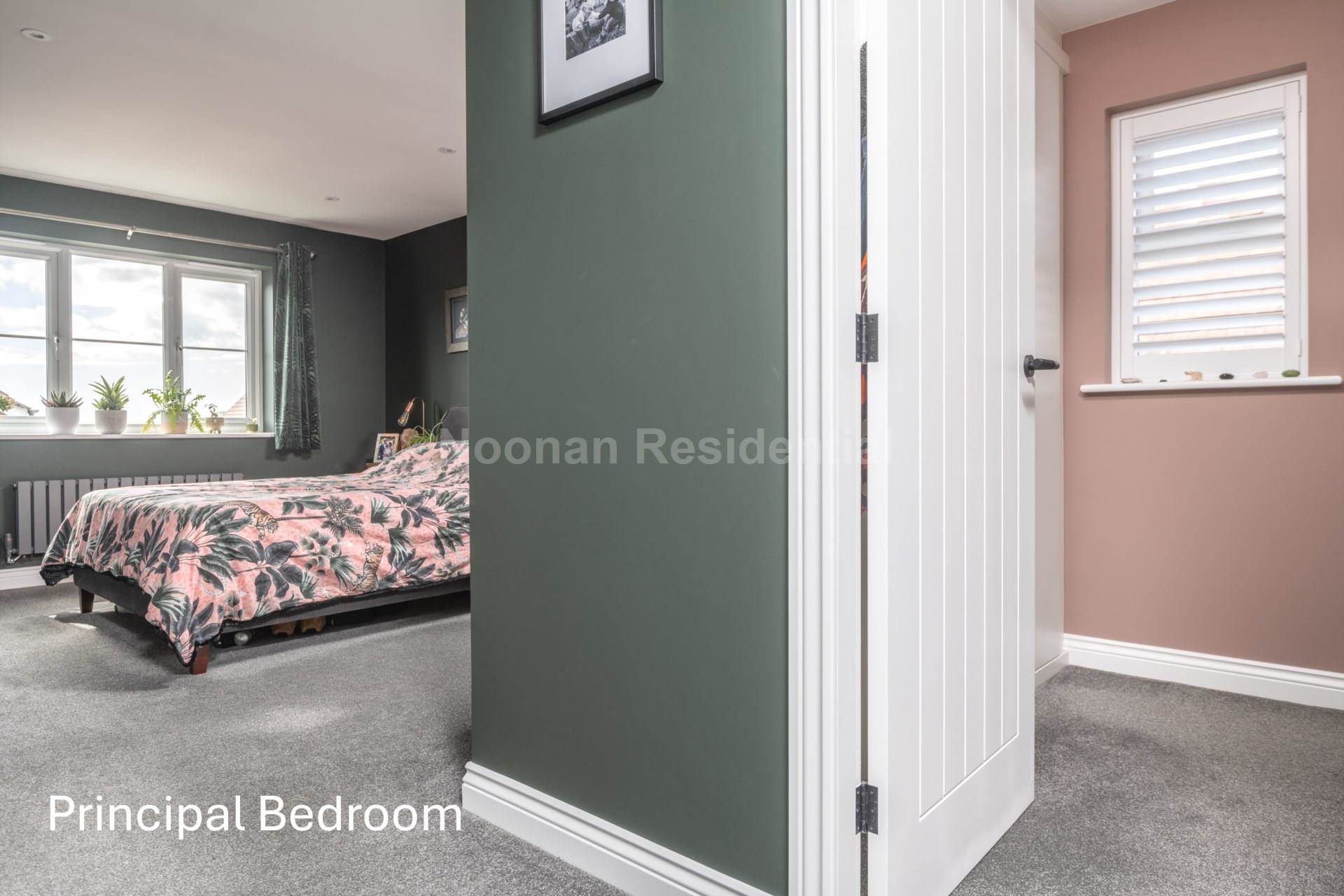 Middleground, St Neots, Image 19