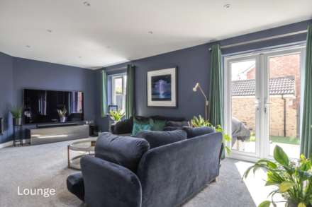 Middleground, St Neots, Image 11