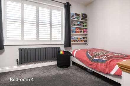 Middleground, St Neots, Image 12