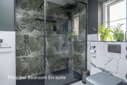 Middleground, St Neots, Image 21