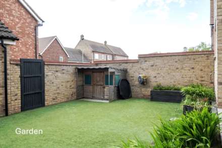 Middleground, St Neots, Image 22
