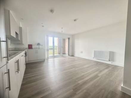 Field Maple Close, St Neots, Image 3