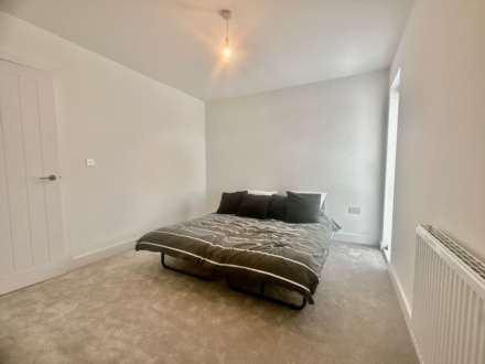 Field Maple Close, St Neots, Image 6