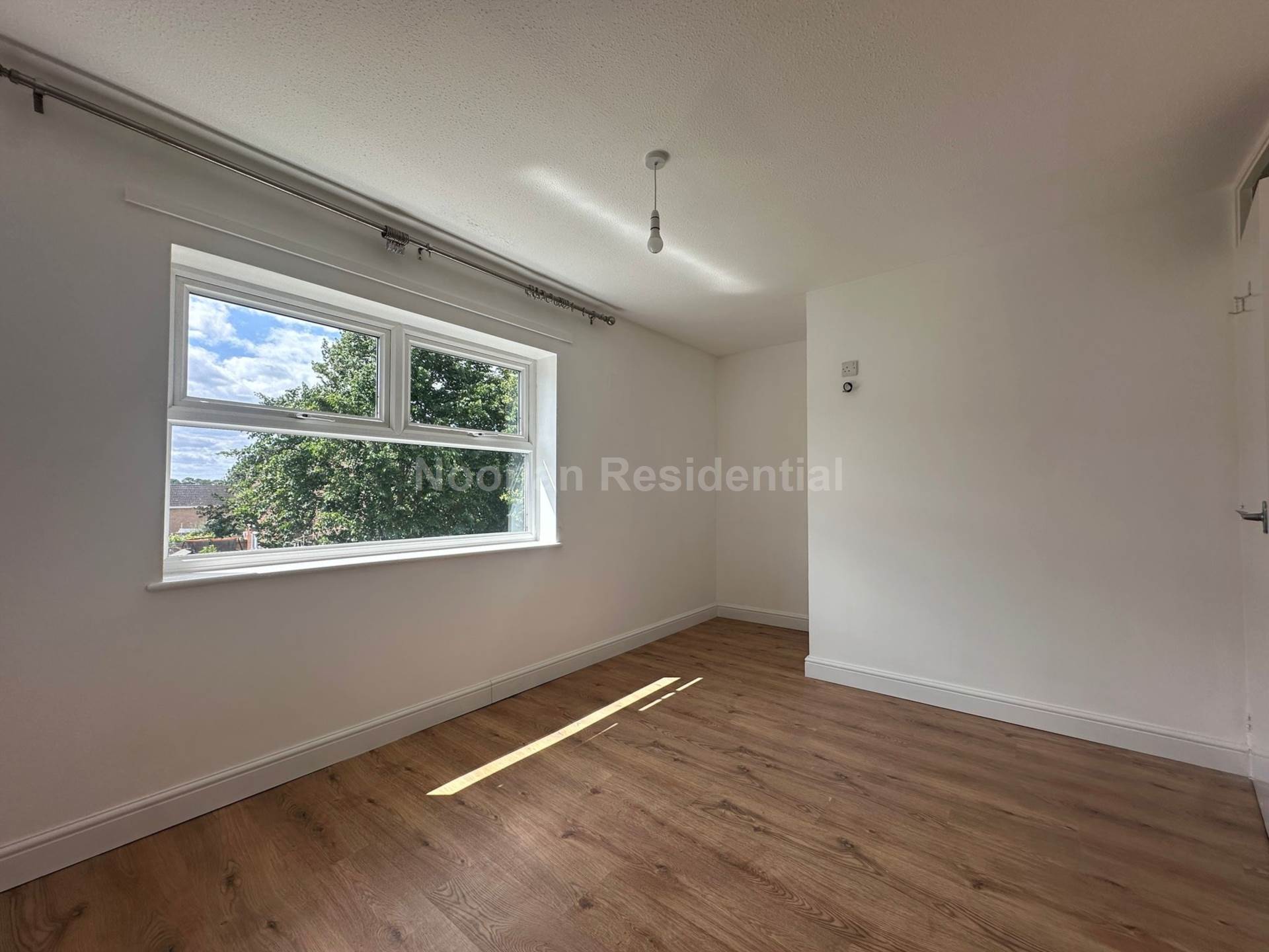 Cornwall Court, St Neots, Image 10