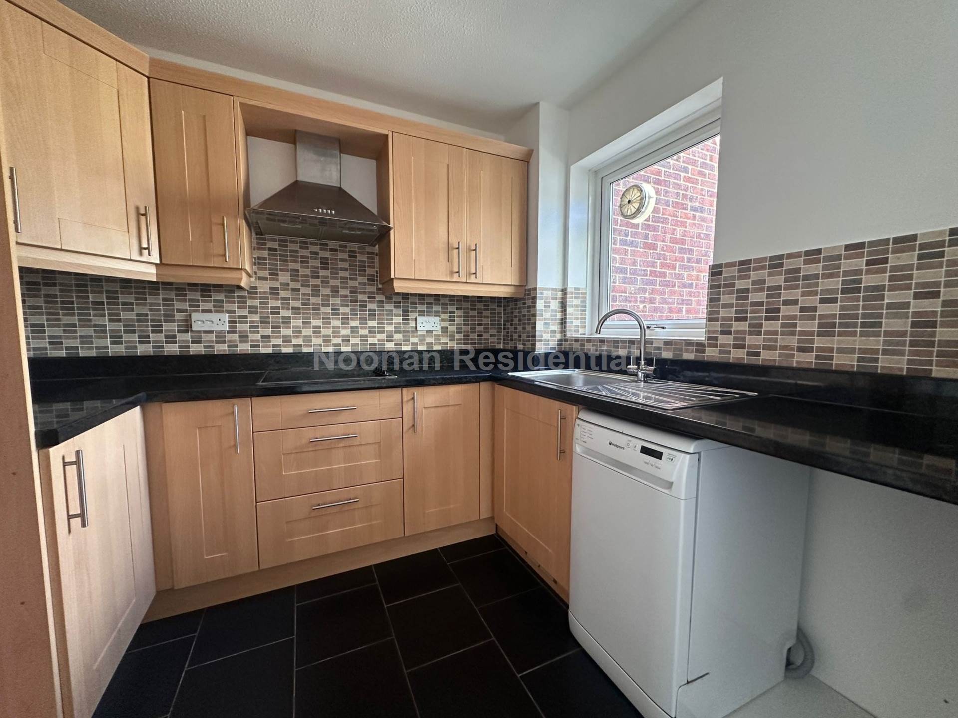 Cornwall Court, St Neots, Image 6