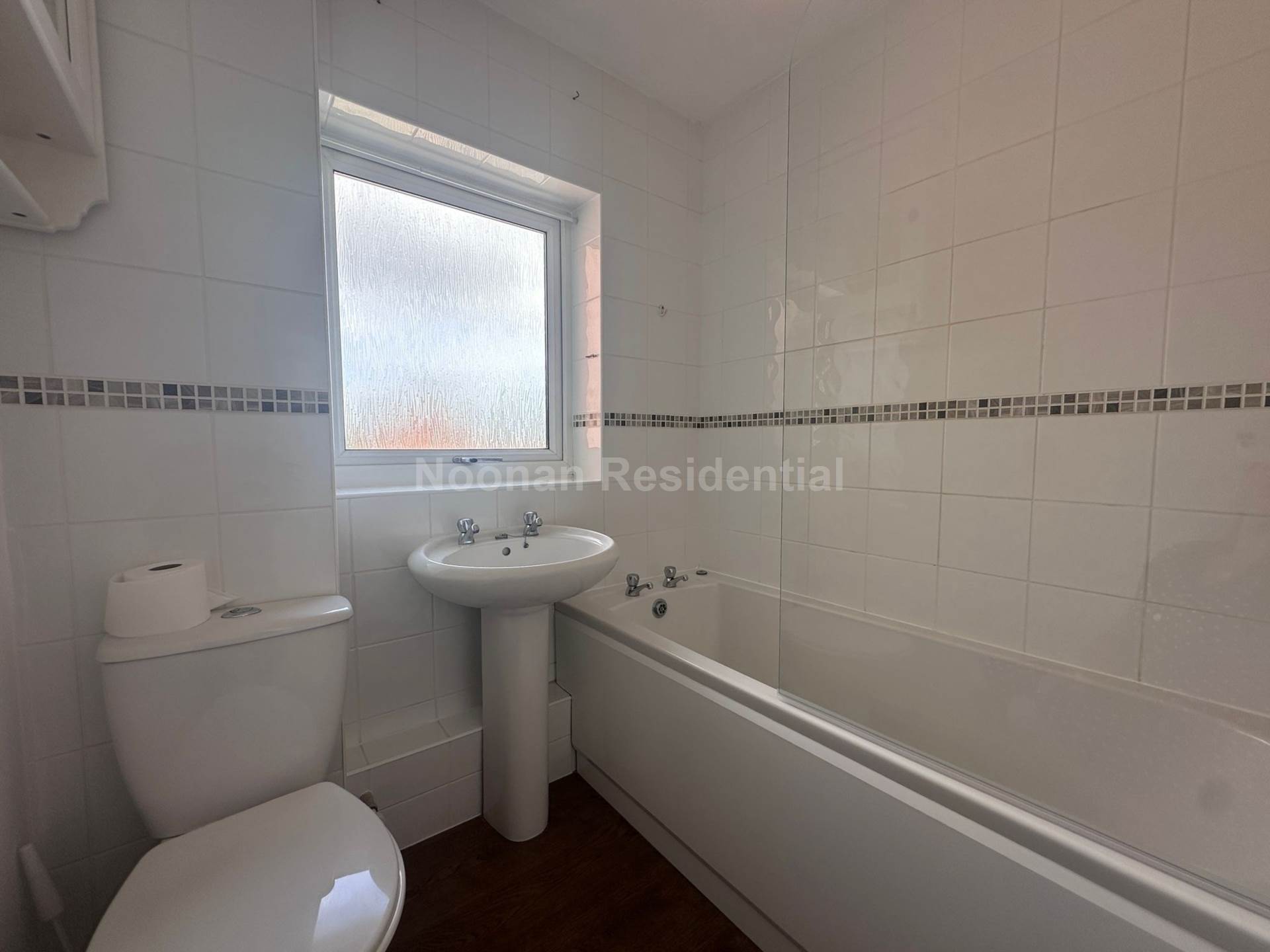 Cornwall Court, St Neots, Image 9