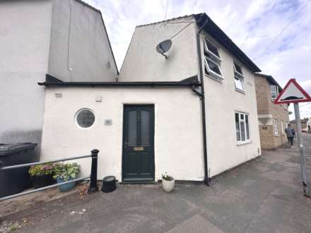 Berkley Street, St Neots, Image 1