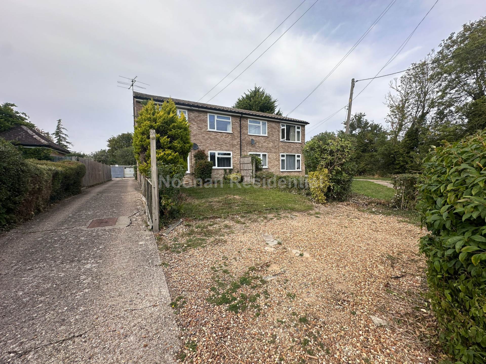 Duloe, St Neots, Image 9