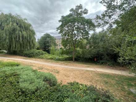 Red Admiral Court, Little Paxton, Image 9