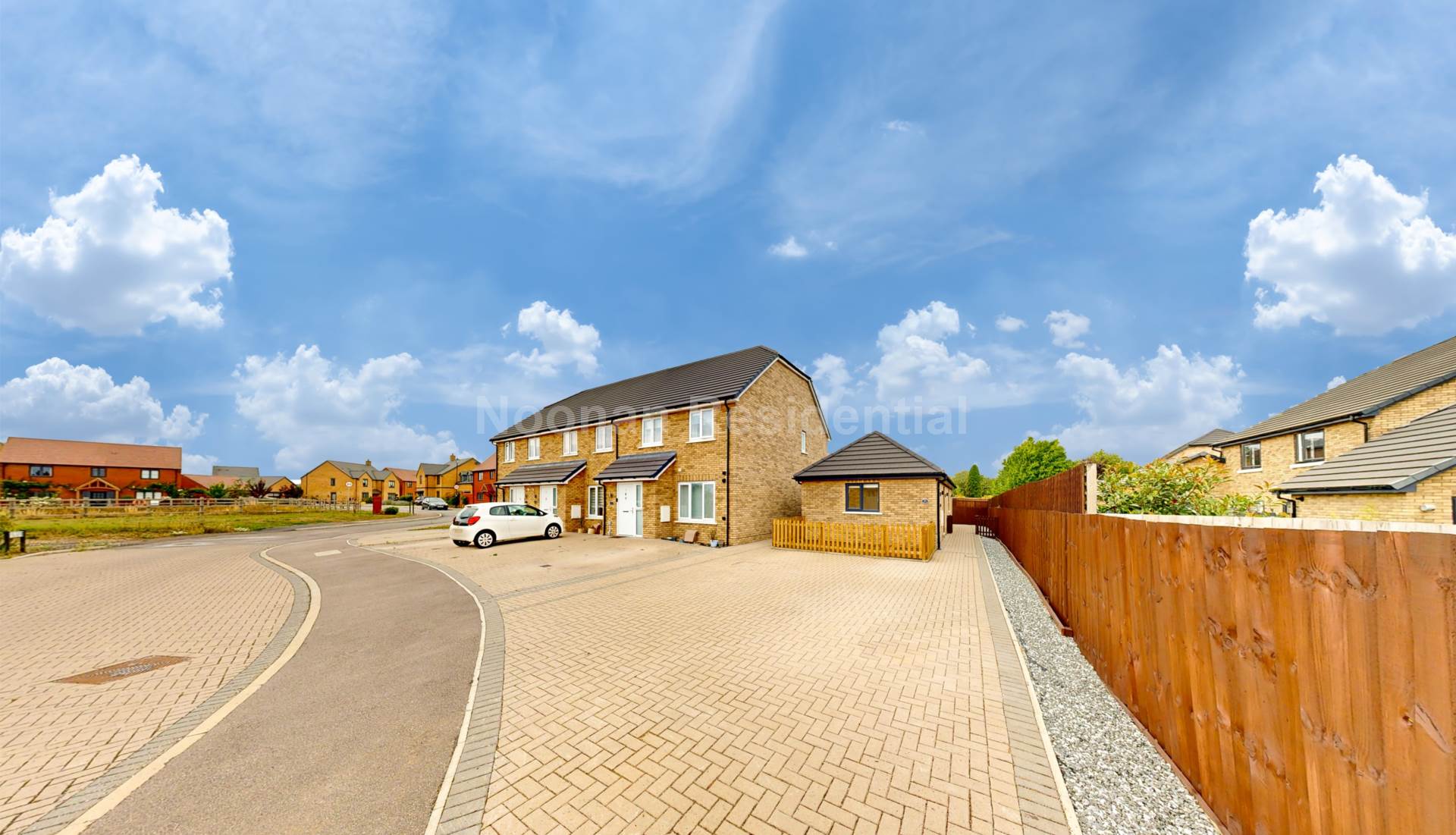 Earls Close, Clifton, Image 12