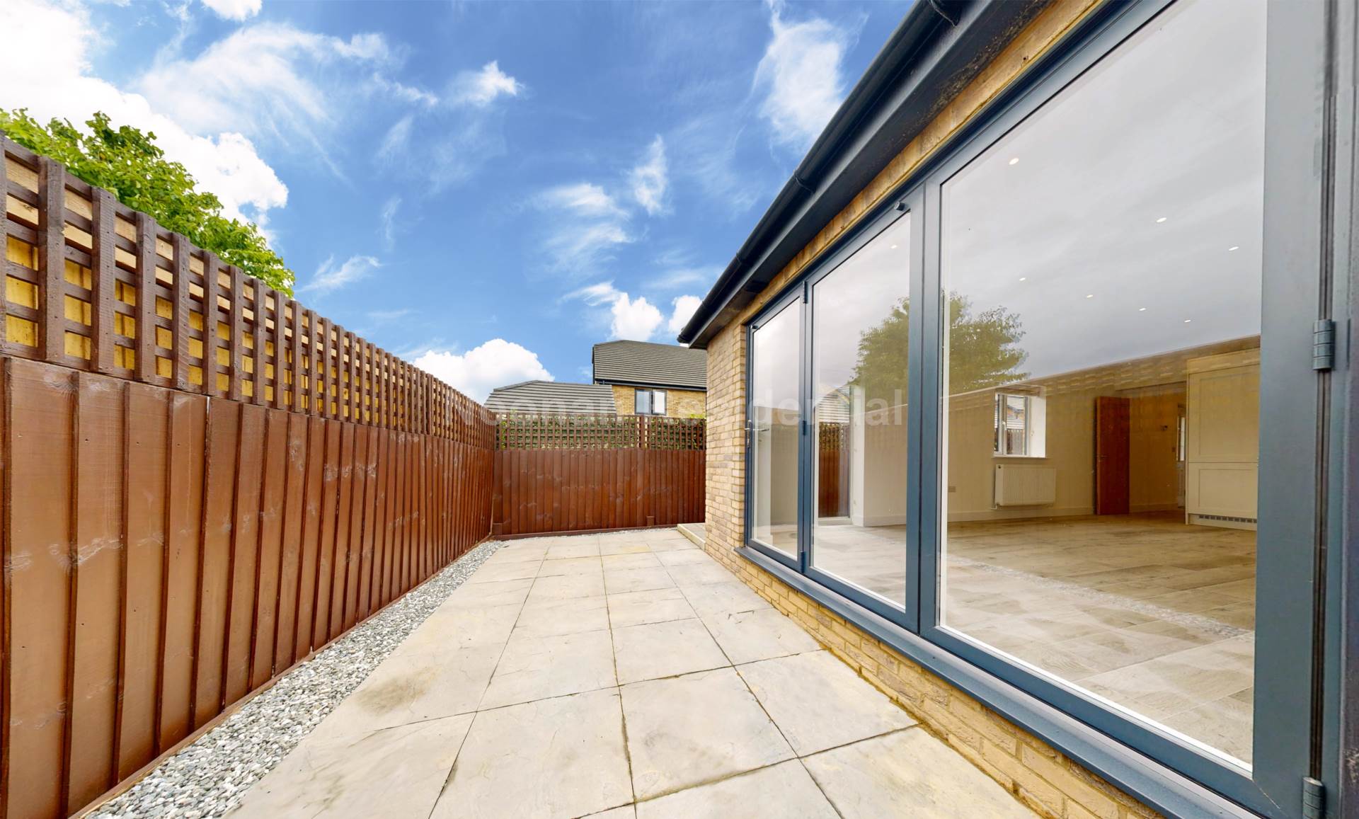 Earls Close, Clifton, Image 9