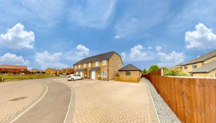 Earls Close, Clifton, Image 12