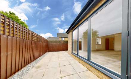 Earls Close, Clifton, Image 9