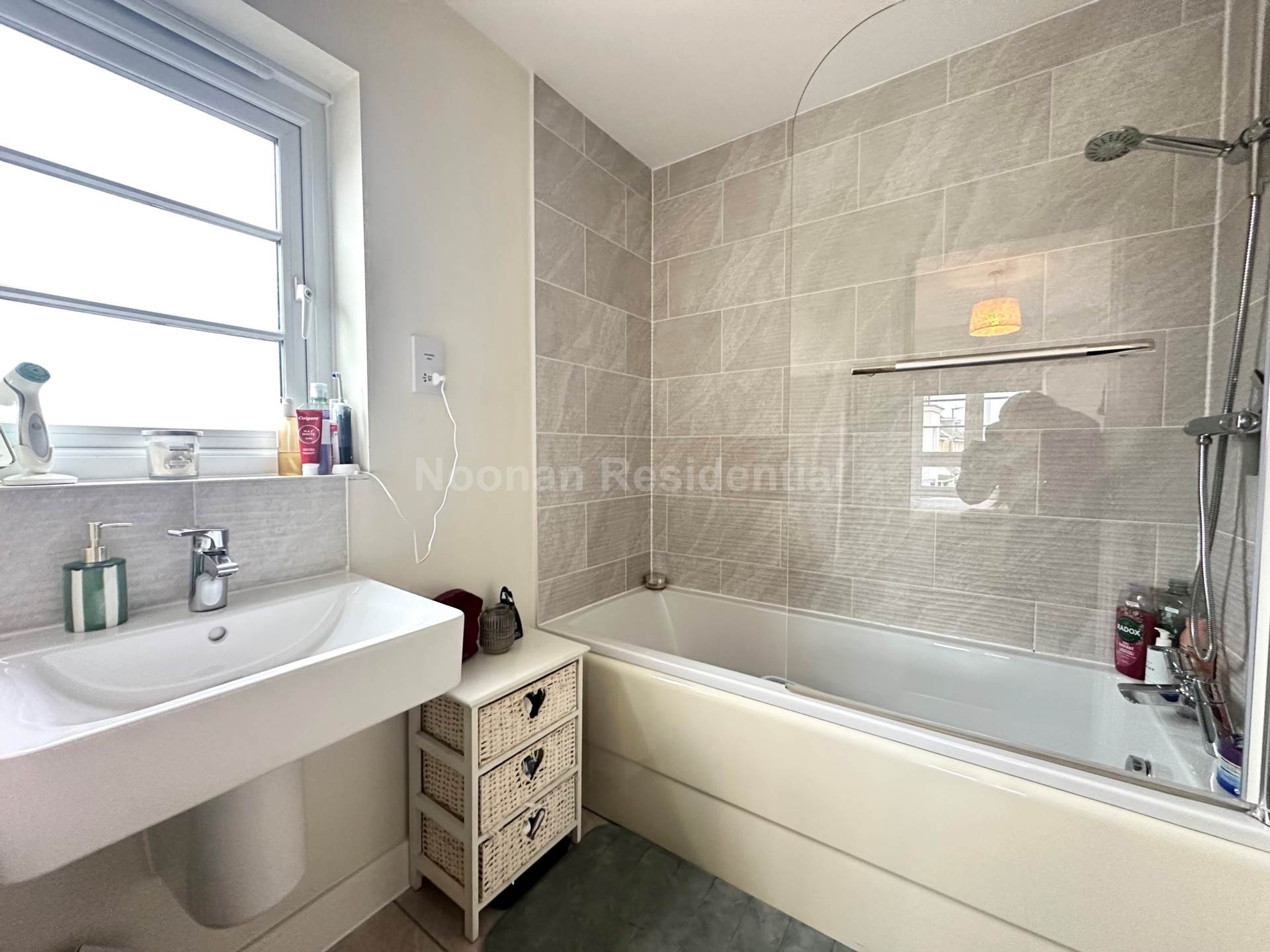 Great High Ground, St Neots, Image 10