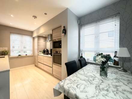 Great High Ground, St Neots, Image 3